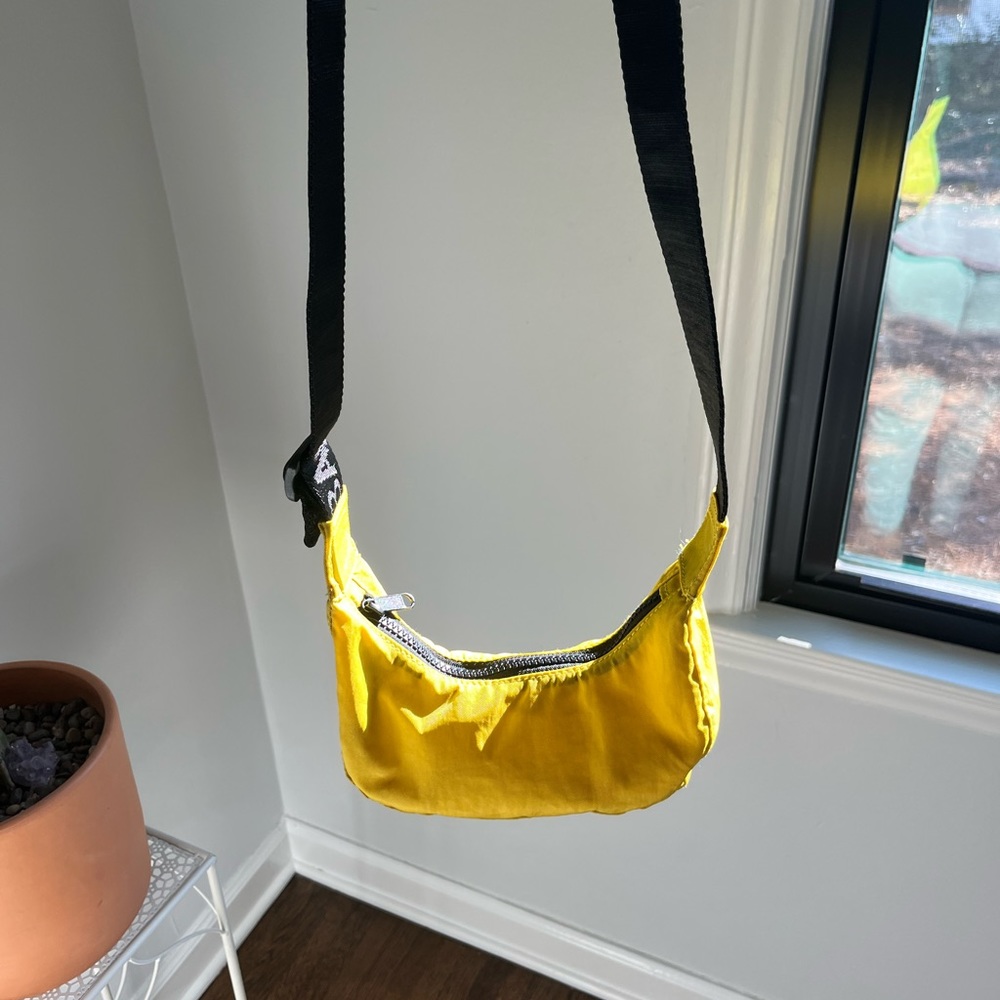Baggu Mini Crescent Nylon Bag